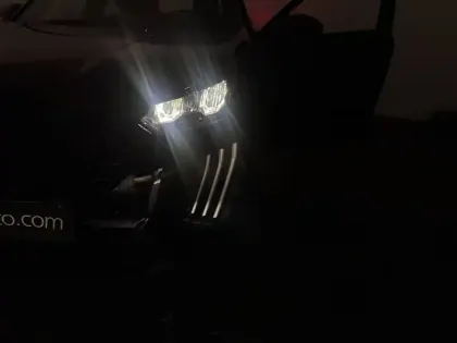 Photo 38 Peugeot 2008  100 S&S BVM6