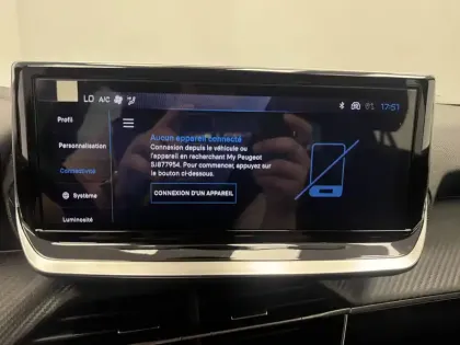 Photo 26 Peugeot 2008  100 S&S BVM6