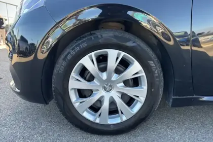 Photo 11 Peugeot 208  BlueHDi 100ch S&S BVM5