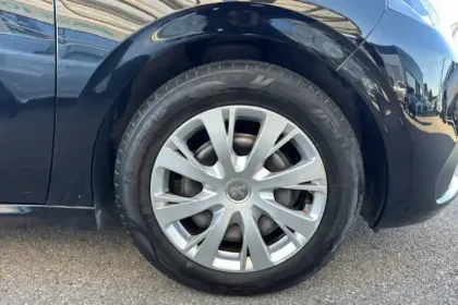 Photo 12 Peugeot 208  BlueHDi 100ch S&S BVM5