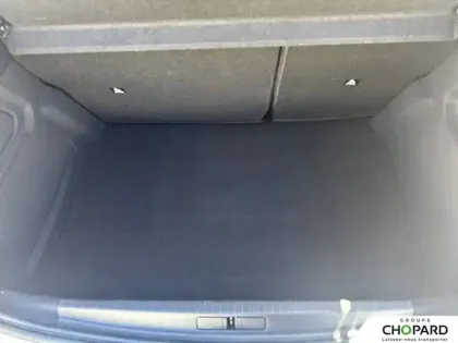 Photo 7 Peugeot 208  Electrique 50 kWh 136ch