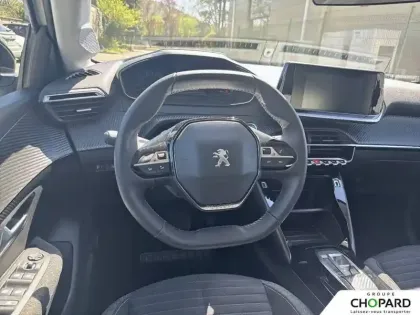 Photo 15 Peugeot 208  Electrique 50 kWh 136ch