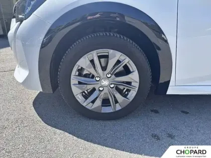 Photo 24 Peugeot 208  Electrique 50 kWh 136ch