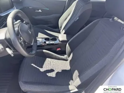 Photo 10 Peugeot 208  Electrique 50 kWh 136ch