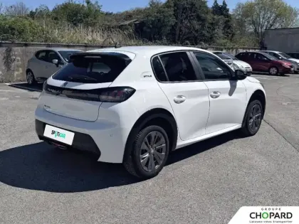 Photo 30 Peugeot 208  Electrique 50 kWh 136ch