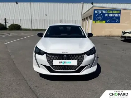 Photo 31 Peugeot 208  Electrique 50 kWh 136ch