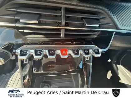 Photo 22 Peugeot 208  PureTech 100 S&S BVM6