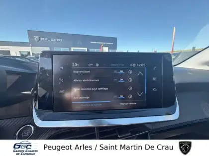 Photo 19 Peugeot 208  PureTech 100 S&S BVM6