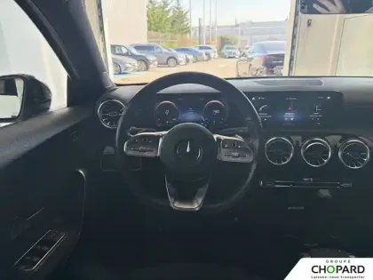 Photo 15 Mercedes Classe A  180 7G-DCT