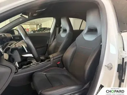 Photo 10 Mercedes Classe A  180 7G-DCT