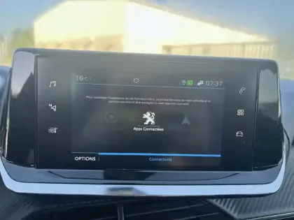 Photo 16 Peugeot 2008  PureTech 100 S&S BVM6