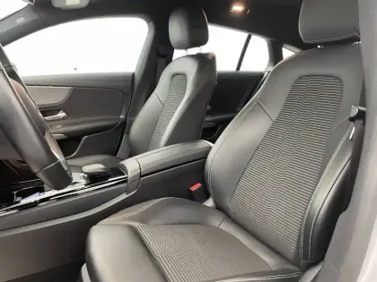 Photo 14 Mercedes CLA  Shooting Brake 180 d 8G-DCT