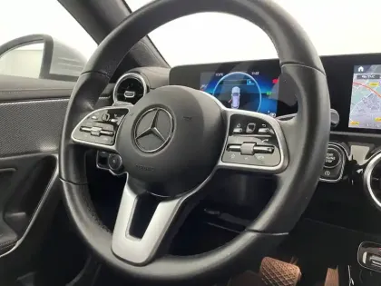 Photo 23 Mercedes CLA  Shooting Brake 180 d 8G-DCT