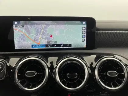 Photo 20 Mercedes CLA  Shooting Brake 180 d 8G-DCT