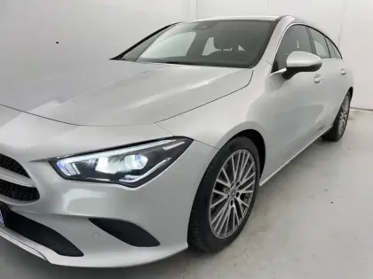 Photo 30 Mercedes CLA  Shooting Brake 180 d 8G-DCT