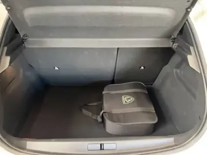 Photo 14 Peugeot 208  Electrique 50 kWh 136ch