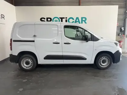 Photo 19 Peugeot Partner  FOURGON STANDARD 650 KG BLUEHDI 100 S&S BVM6