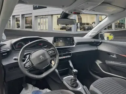 Photo 7 Peugeot 208  PureTech 100 S&S BVM6