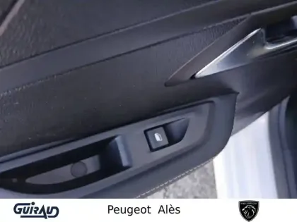 Photo 13 Peugeot 208  PureTech 100 S&S BVM6