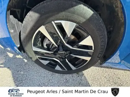 Photo 27 Peugeot 208  Hybrid 100 e-DCS6
