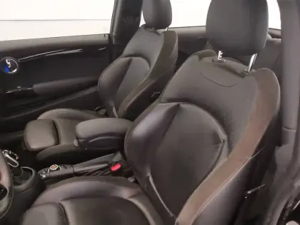 Photo 7 Mini Mini Hatch 3 Portes Cooper 136 ch BVA7