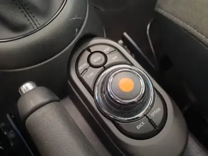 Photo 13 Mini Mini Hatch 3 Portes Cooper 136 ch BVA7