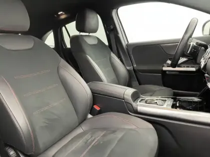 Photo 46 Mercedes GLA  220 d 8G-DCT 4Matic
