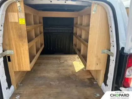 Photo 7 Peugeot Partner  FOURGON STANDARD 650 KG BLUEHDI 100 S&S BVM6