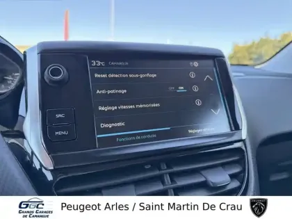 Photo 20 Peugeot 208  PureTech 82ch S&S BVM5