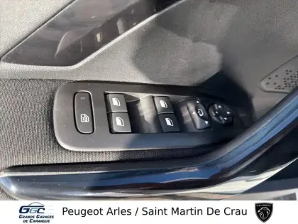 Photo 11 Peugeot 208  PureTech 82ch S&S BVM5
