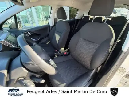 Photo 8 Peugeot 208  PureTech 82ch S&S BVM5