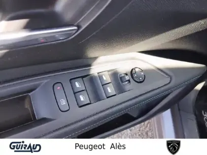 Photo 11 Peugeot 3008  BlueHDi 130ch S&S EAT8