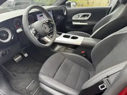 Photo 10 Mercedes CLA  220 8F-eDCT