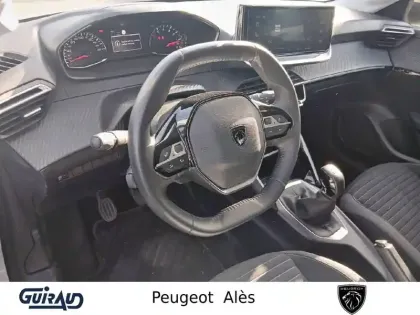 Photo 8 Peugeot 208  PureTech 75 S&S BVM5