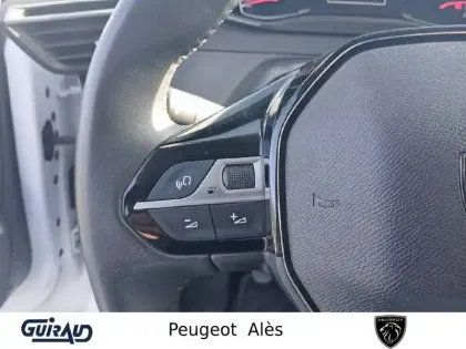 Photo 17 Peugeot 208  PureTech 75 S&S BVM5