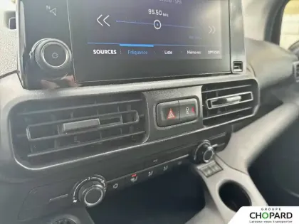 Photo 21 Peugeot Partner  FOURGON STANDARD 650 KG BLUEHDI 100 S&S BVM6