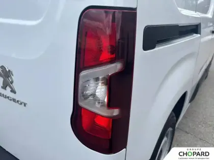 Photo 27 Peugeot Partner  FOURGON STANDARD 650 KG BLUEHDI 100 S&S BVM6