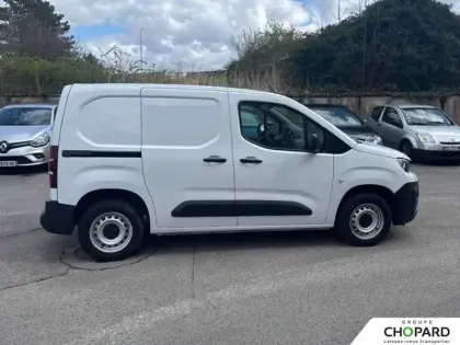 Photo 35 Peugeot Partner  FOURGON STANDARD 650 KG BLUEHDI 100 S&S BVM6