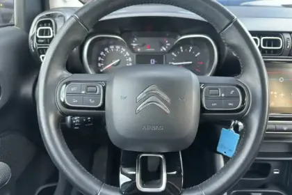 Photo 13 Citroën C3 Aircross  PureTech 110 S&S BVM6