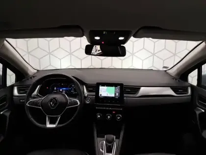 Photo 39 Renault Captur  E-Tech Plug-in 160