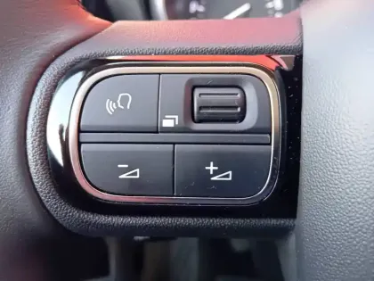 Photo 15 Citroën C3 Aircross  PureTech 110 S&S BVM6
