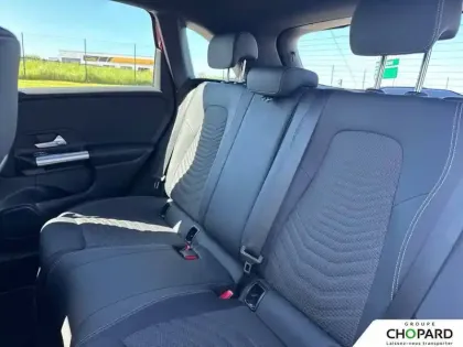 Photo 18 Mercedes Classe B  180 7G-DCT