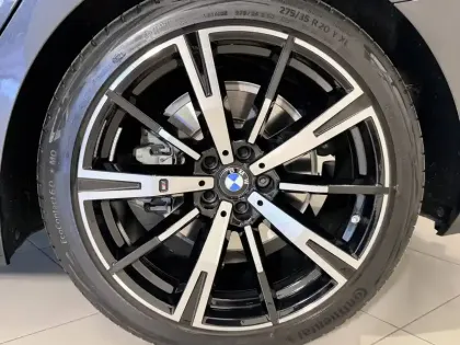 Photo 5 BMW Serie 5 Touring 520d xDrive 197 ch BVA8