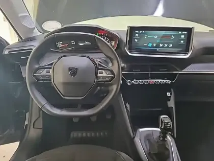 Photo 7 Peugeot 208  PureTech 100 S&S BVM6