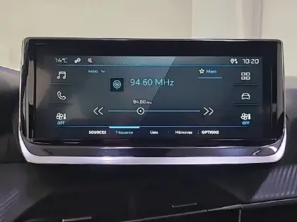 Photo 24 Peugeot 208  PureTech 100 S&S BVM6