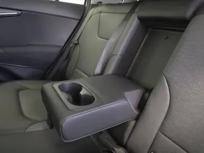 Photo 21 Kia Niro  1.6 GDi 171 ch PHEV DCT6