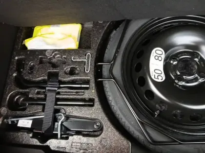 Photo 13 Renault Clio  E-Tech full hybrid 145 ch GSR2