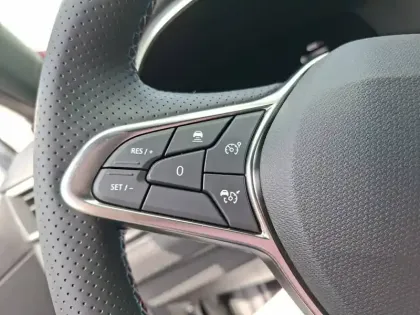 Photo 21 Renault Clio  E-Tech full hybrid 145 ch GSR2