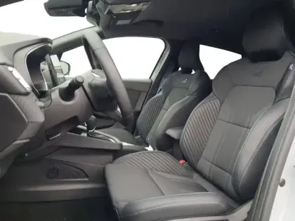 Photo 9 Renault Clio  E-Tech full hybrid 145 ch GSR2