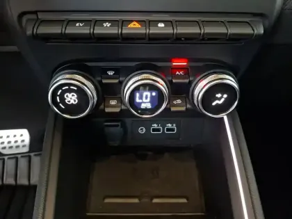 Photo 50 Renault Clio  E-Tech full hybrid 145 ch GSR2